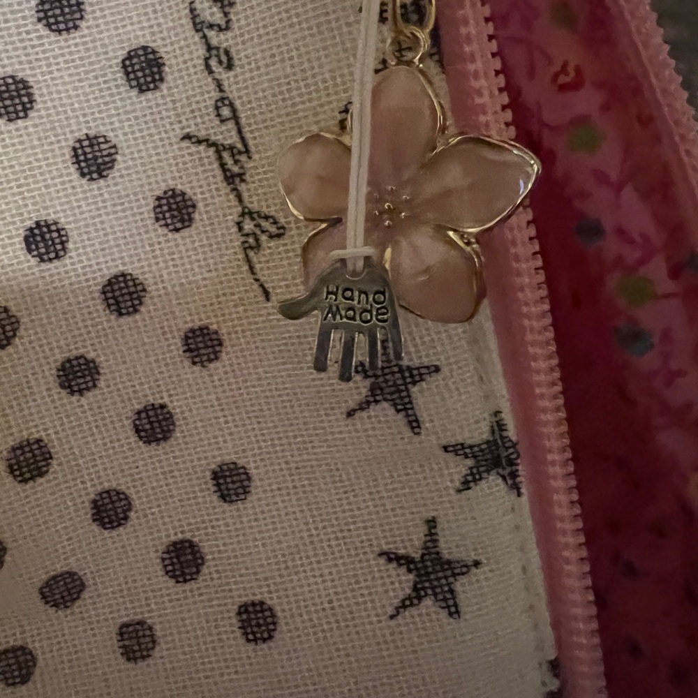 Handmade with Free People material Crossbody Sling Bag - Picture 4 of 4